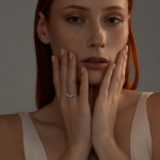 Кольцо из серебра с бриллиантами