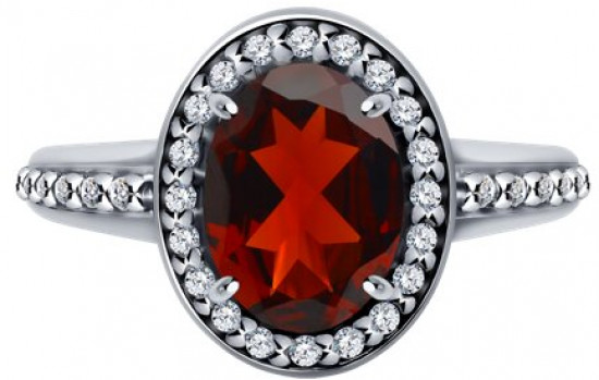Кольцо из серебра с гранатом и фианитами