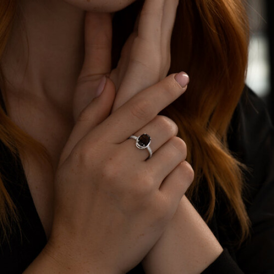 Кольцо из серебра с раухтопазом и фианитами