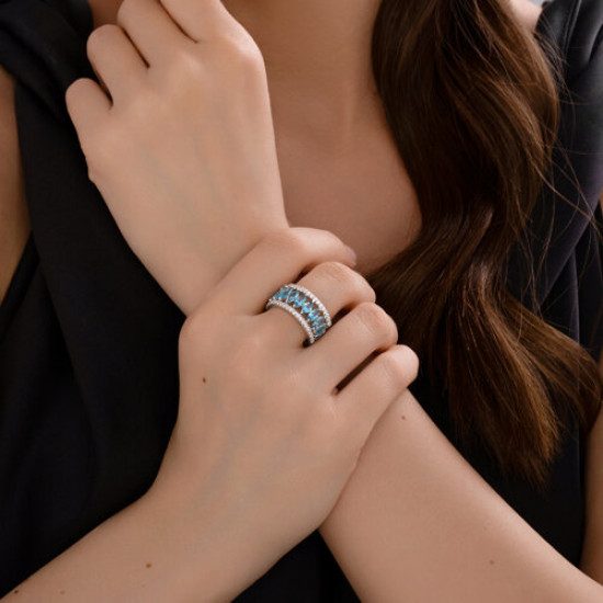 Кольцо из серебра с ситаллами