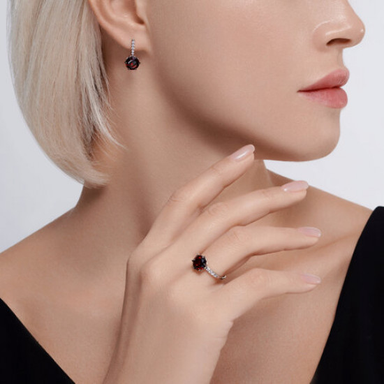 Кольцо из серебра с ситаллом и фианитами