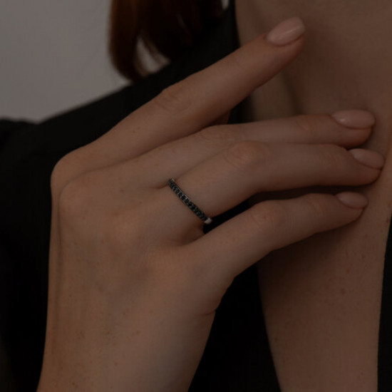 Кольцо из серебра с фианитами