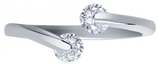 Кольцо из серебра с фианитами