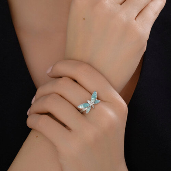 Кольцо из серебра с фианитами и эмалью