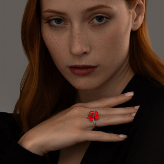 Кольцо из серебра с эмалью