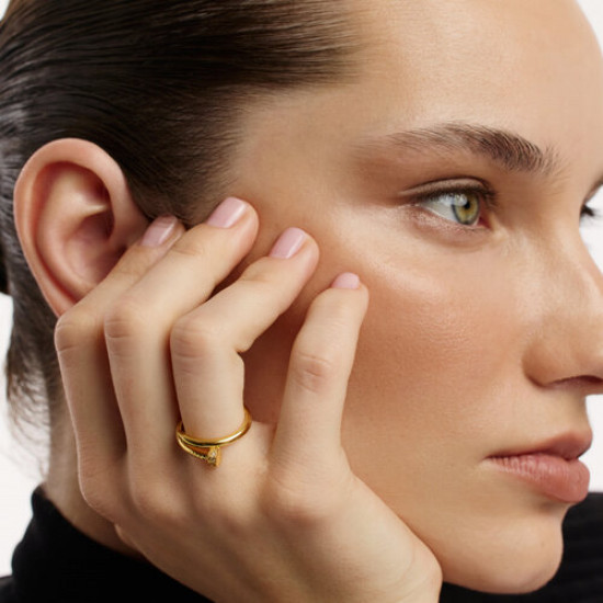 Кольцо из серебра с фианитами