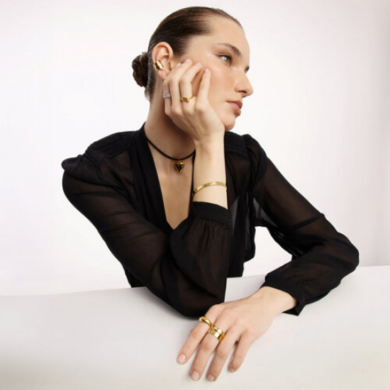 Кольцо из серебра с фианитами