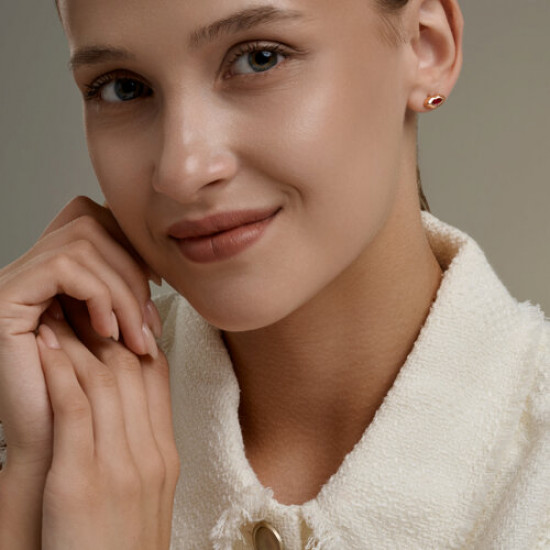 Серьги из серебра с корундами