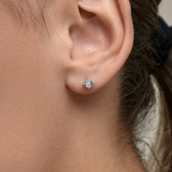 Серьги из серебра с бриллиантами