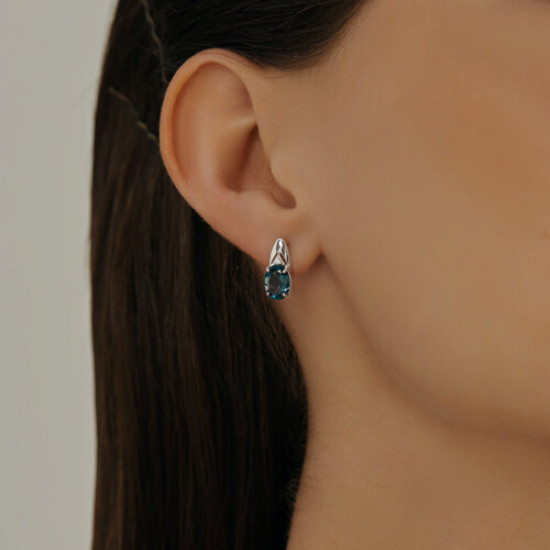 Серьги из серебра с лондон топазами и фианитами