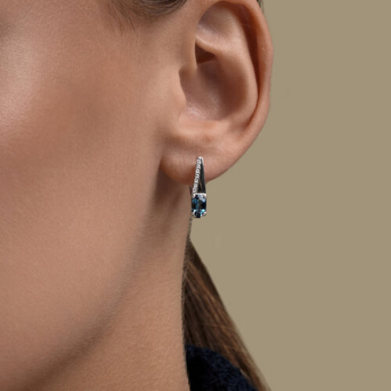 Серьги из серебра с лондон топазами и фианитами