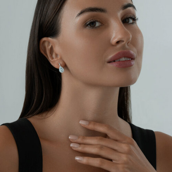 Серьги из серебра с топазами и фианитами