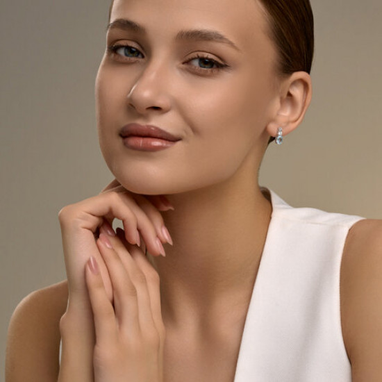 Серьги из серебра с топазами и фианитами