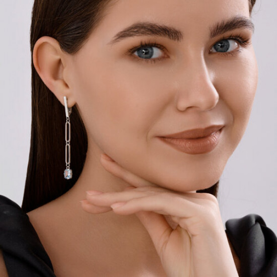 Серьги из серебра с фианитами