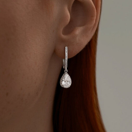 Серьги из серебра с фианитами