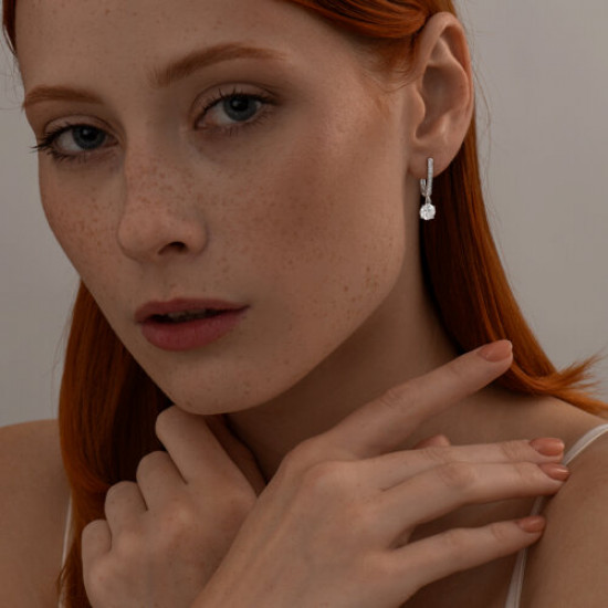 Серьги из серебра с фианитами