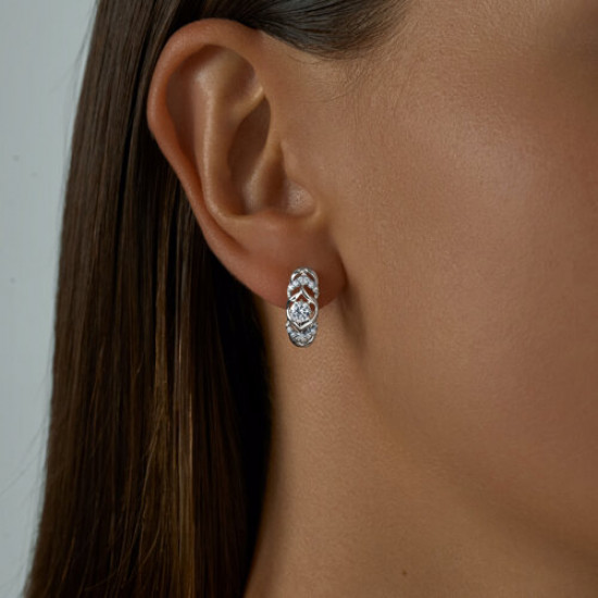 Серьги из серебра с фианитами