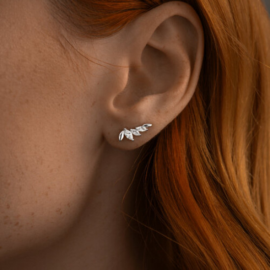 Серьги из серебра с фианитами