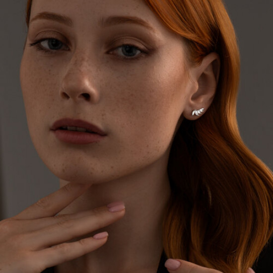 Серьги из серебра с фианитами