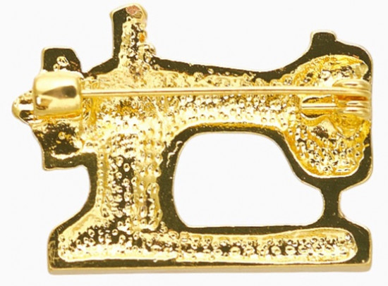 Брошь «Швейная машина с мотком ниток»