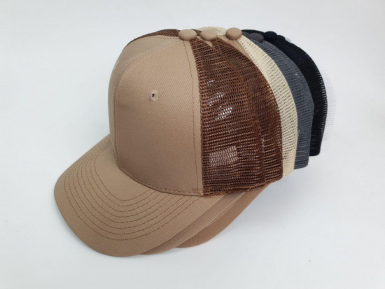 Бейсболка с сеткой унисекс