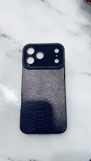 Чехол для Apple iPhone 17 Pro