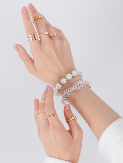 Браслет из бусин «Жемчуг. Невеста»