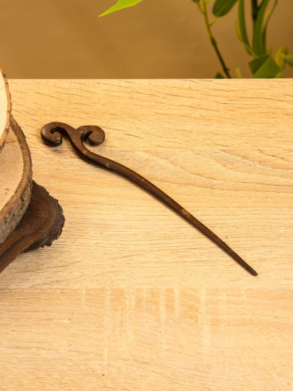 Шпилька для волос