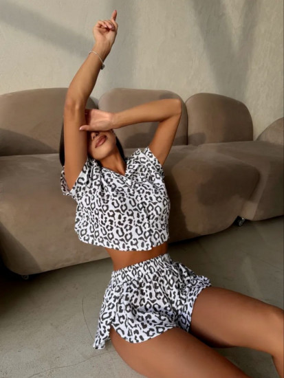 Пижама женская с шортами