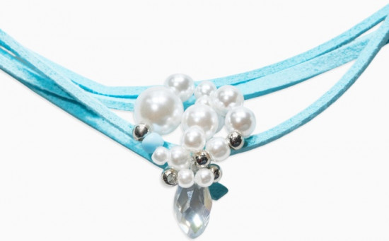 Чокер на шнурке с подвеской «Жемчуг с кристаллом»