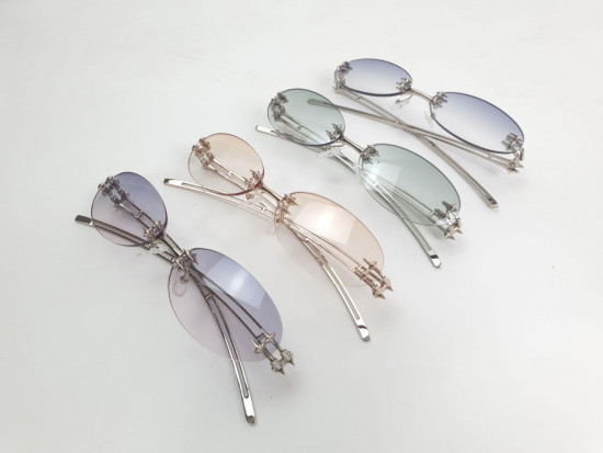 Очки солнцезащитные