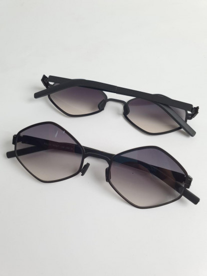 Очки солнцезащитные