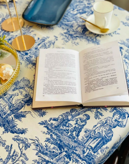 Скатерть в стиле «Toile de Jouy»