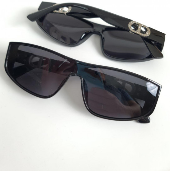 Очки солнцезащитные