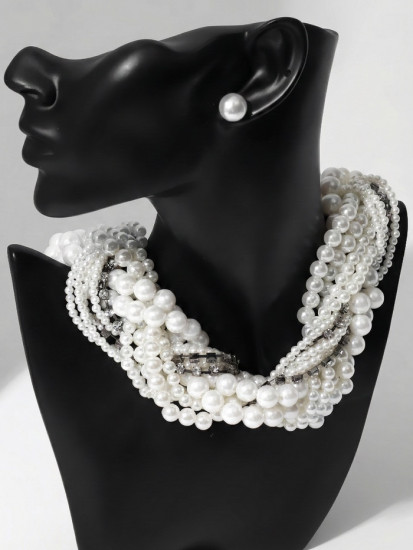 Комплект украшений «Жемчужный со стразами»