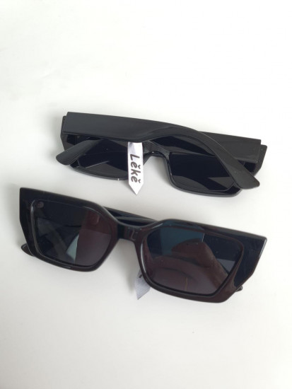 Очки солнцезащитные