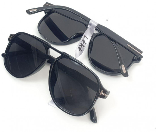 Очки солнцезащитные