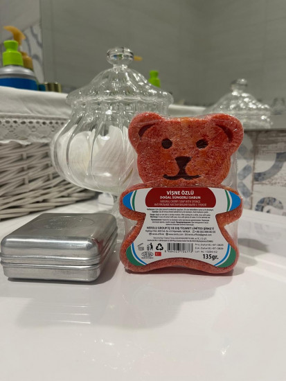 Натуральное губчатое мыло с экстрактом вишни «Медвежонок»