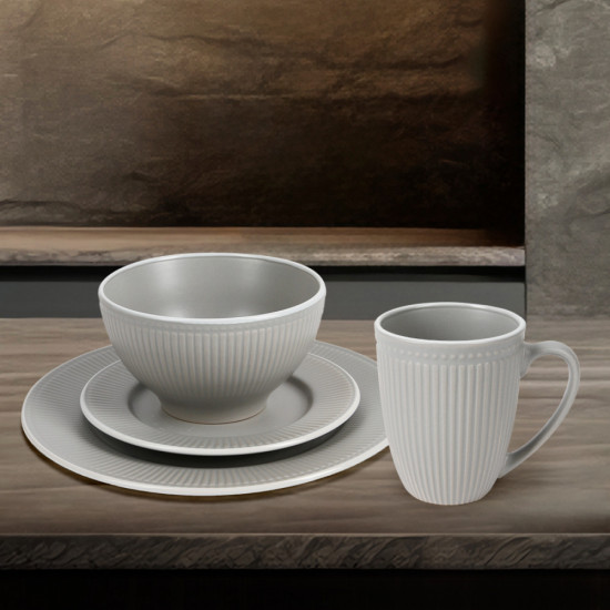 Набор посуды столовой