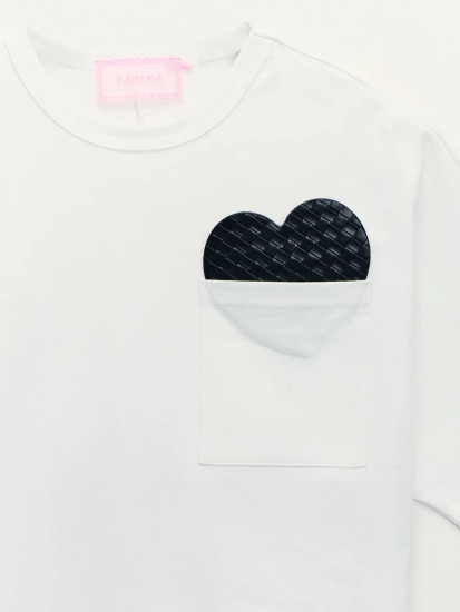 Блузка с брошью женская