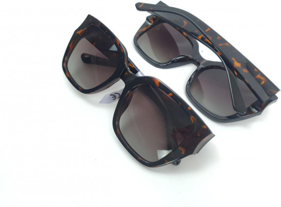 Очки солнцезащитные женские