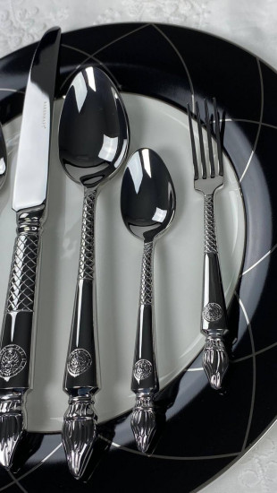 Набор столовых приборов