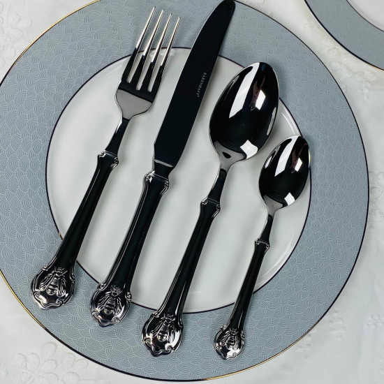 Набор столовых приборов