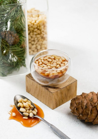 Сосновый сироп с ядром кедрового ореха