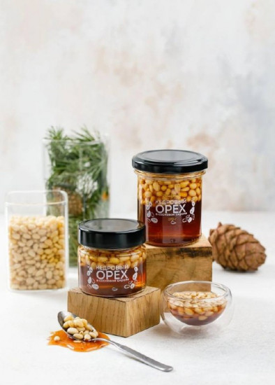 Сосновый сироп с ядром кедрового ореха