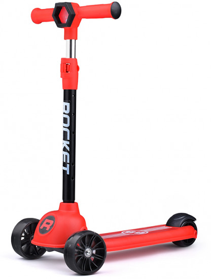 Самокат трёхколёсный