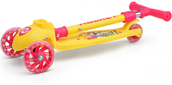 Самокат трёхколёсный