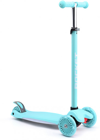 Самокат трёхколёсный