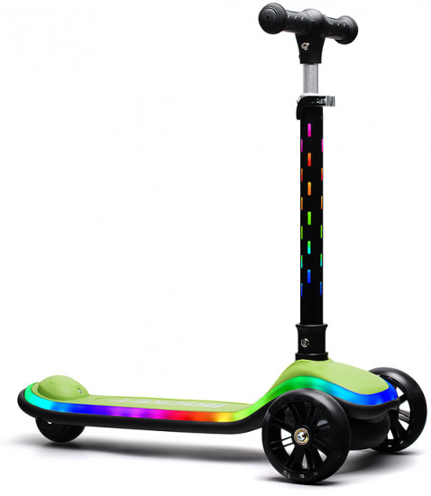 Самокат трёхколёсный