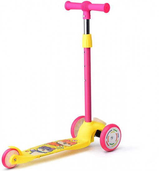 Самокат трёхколёсный